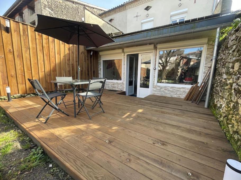 Le Jardin De L'ostal Holiday home Casteljaloux